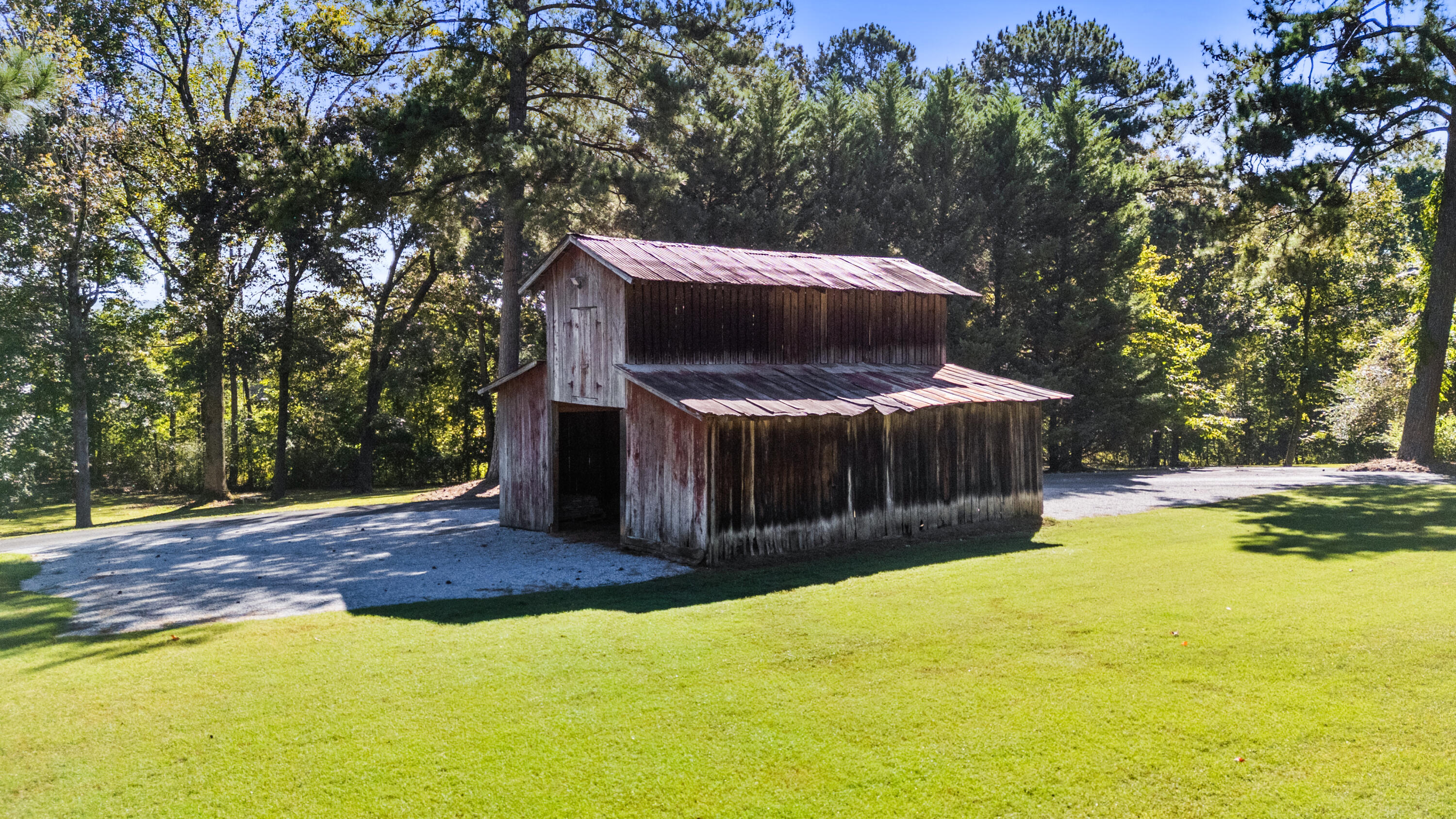151 Daffron Road Ringgold, GA 30736 - Photo 83 of 93 Barn