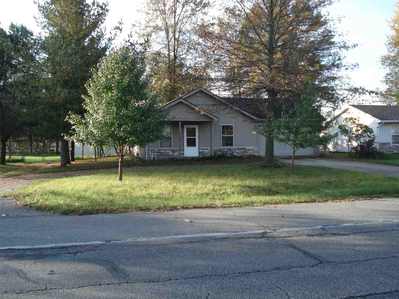 906 East Culver Road Knox, IN 46534 - Photo 1 of 12 Gallery Image 1