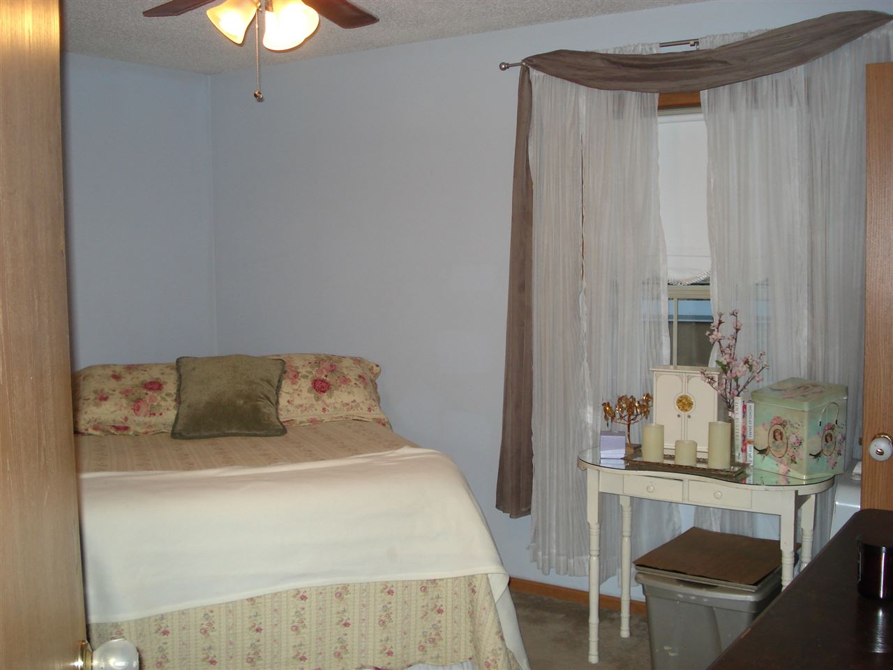 906 East Culver Road Knox, IN 46534 - Photo 9 of 12 Gallery Image 9