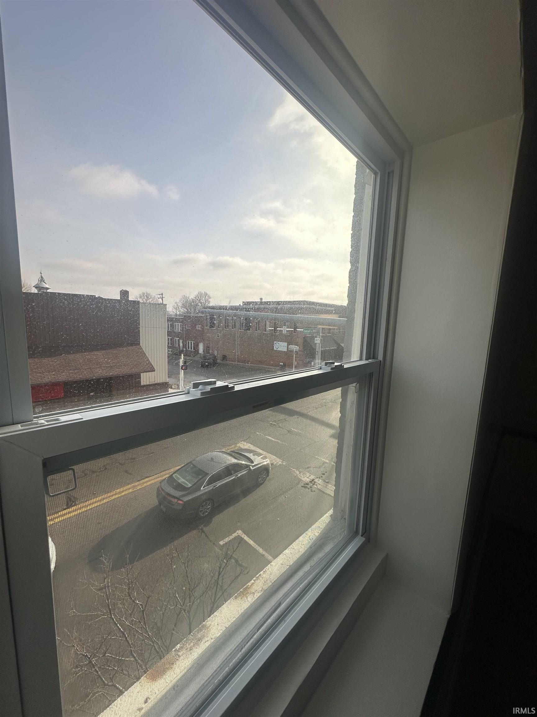 104 1/2 West Michigan Street, Unit 4 Lagrange, IN 46761 - Photo 2 of 9