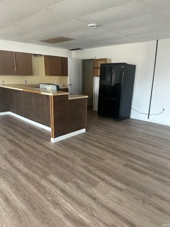 $1,200 | 104 1/2 West Michigan Street, Unit 4, Lagrange, IN 46761