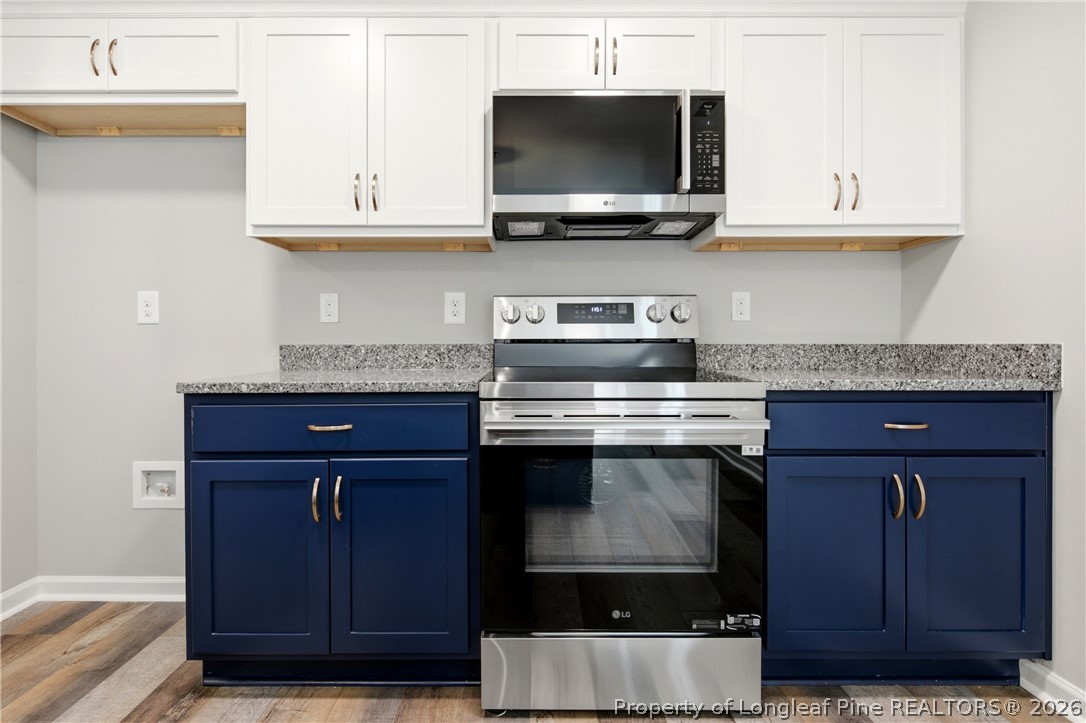 2629 Dumbarton Road Fayetteville, NC 28306 - Photo 10 of 48 Stainless Steel appliances