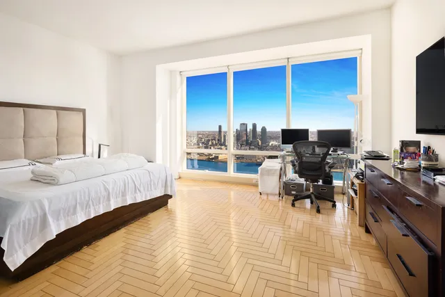 $25,000 | 845 United Nations Plaza, Unit 57B | Midtown East