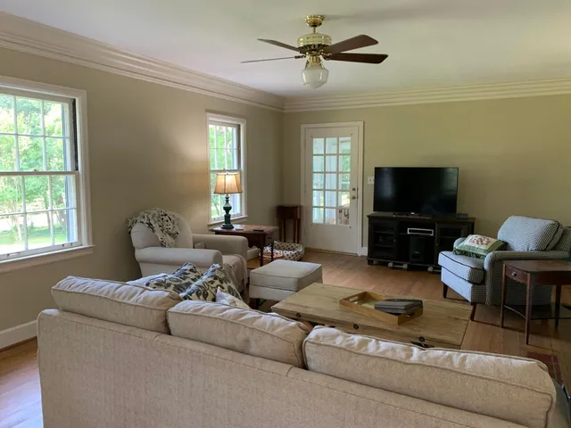 $3,000 | 103 East Palisades Drive, Signal Mountain, TN 37377