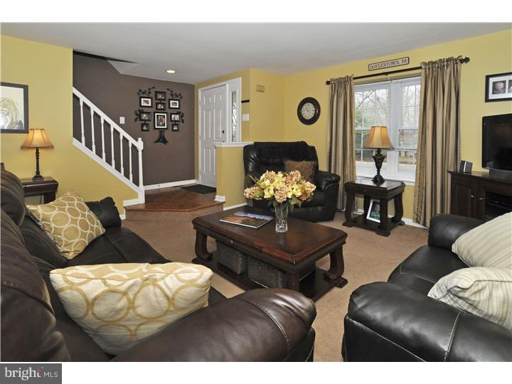 114 Sandy Ridge Drive Doylestown, PA 18901 - Photo 2 of 22 Great Room