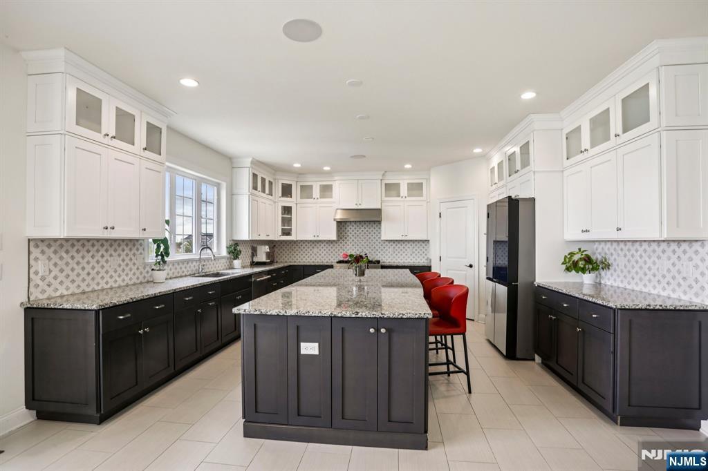 281 Crescent Avenue Ramsey, NJ 07430 - Photo 13 of 47