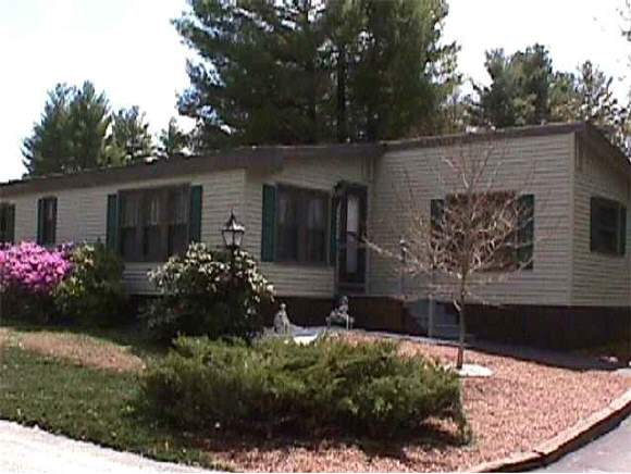 35 Country Way Goffstown, NH 03045 - Photo 1 of 1 Gallery Image 1