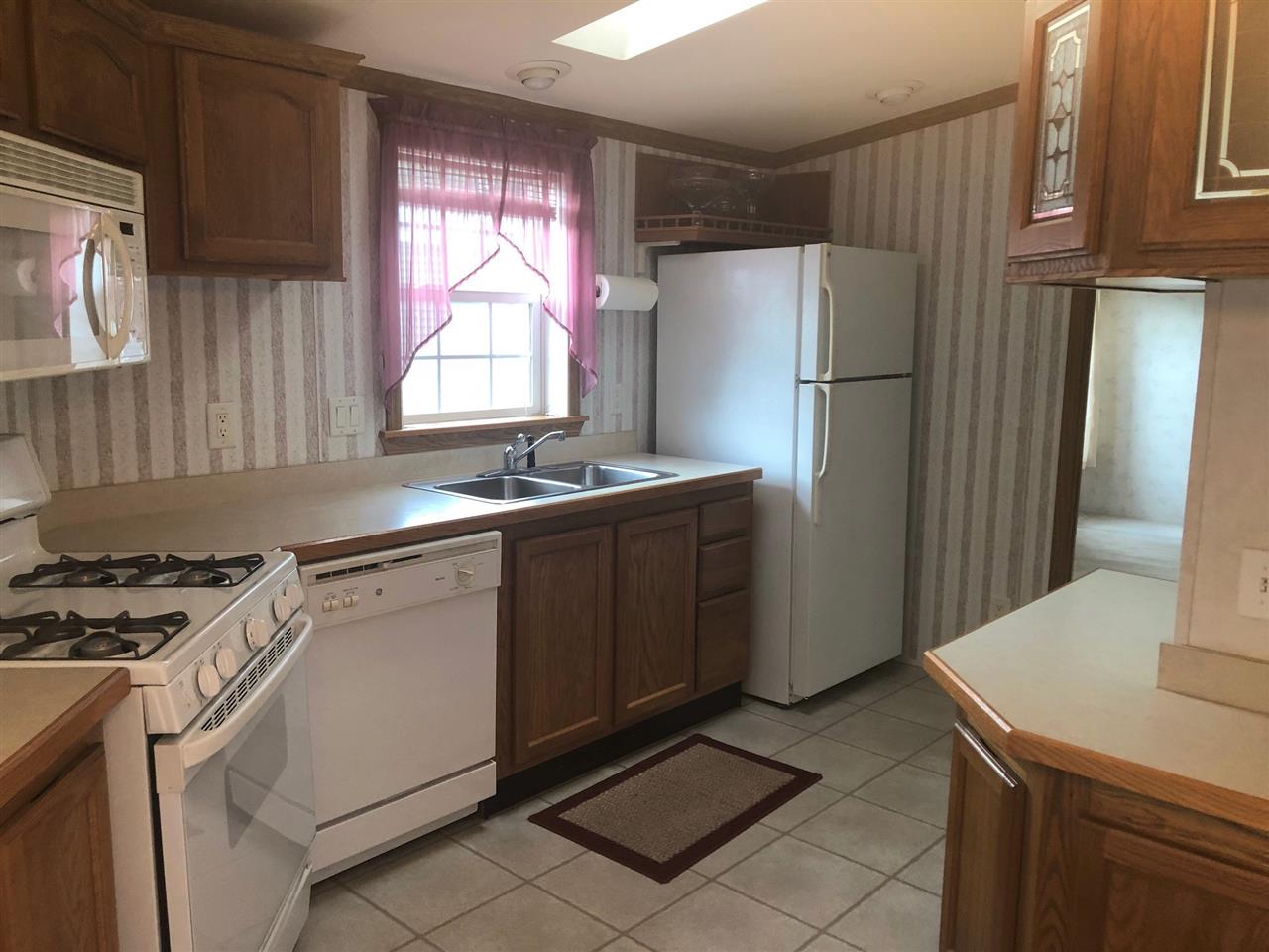 4 2nd Street Exeter, NH 03833 - Photo 2 of 23