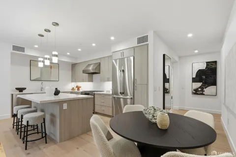 $1,495,000 | 425 1st Street, Unit 14, Los Altos, CA 94022