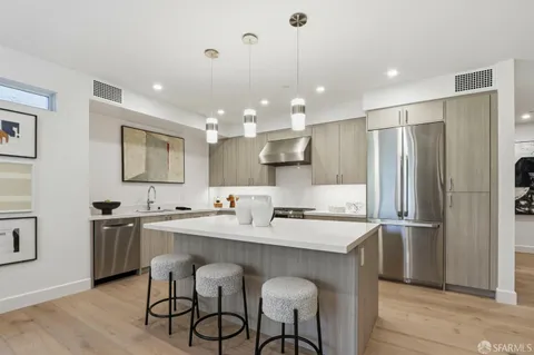 $1,495,000 | 425 1st Street, Unit 14, Los Altos, CA 94022