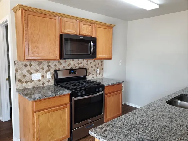 $1,975 | 11412 James Haller Drive, Austin, TX 78748