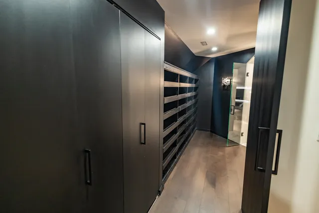 $3,100,000 | 740 67th Place, Willowbrook, IL 60527