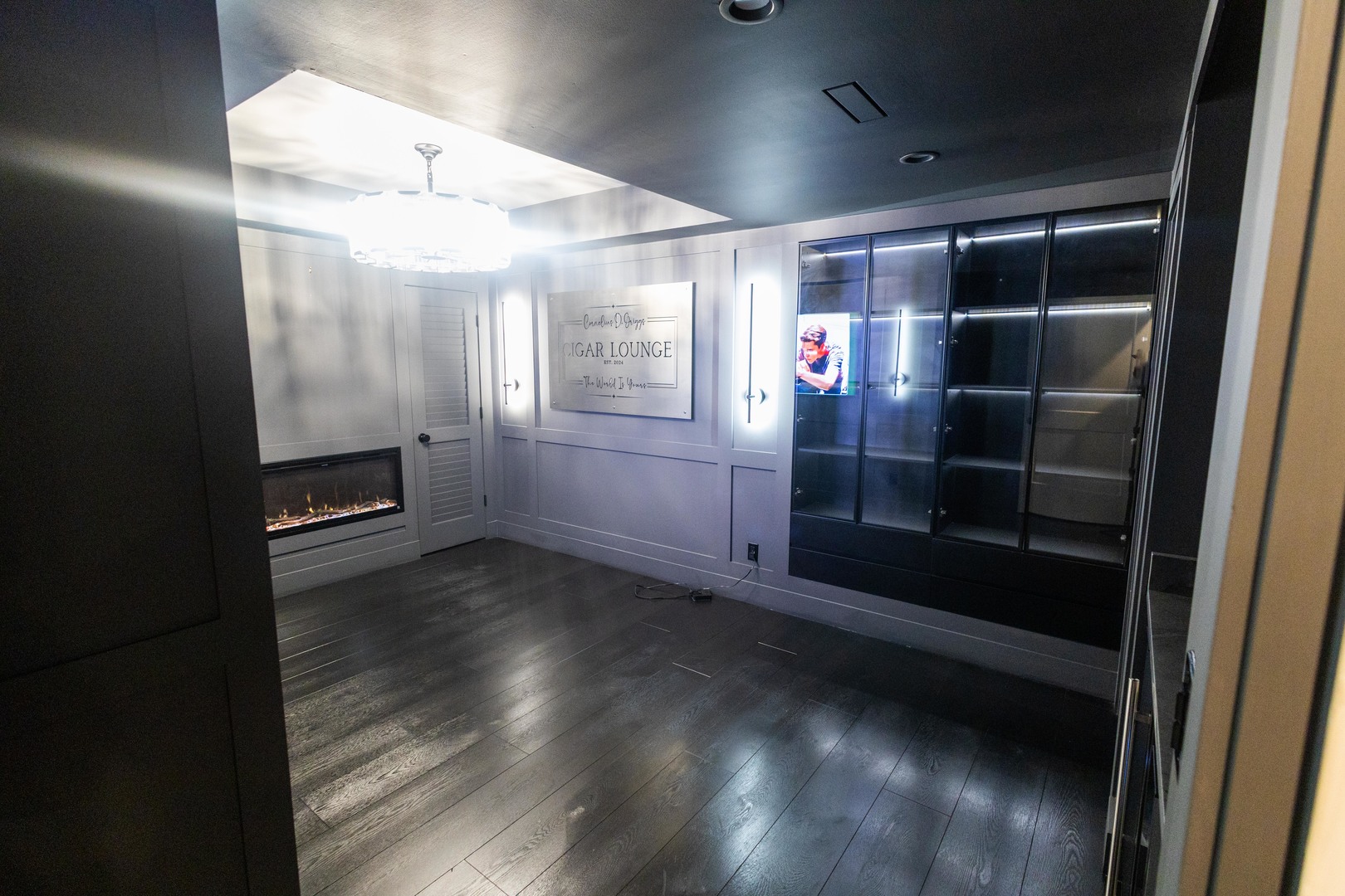 740 67th Place Willowbrook, IL 60527 - Photo 45 of 47 a view of an empty room with wooden floor and a window