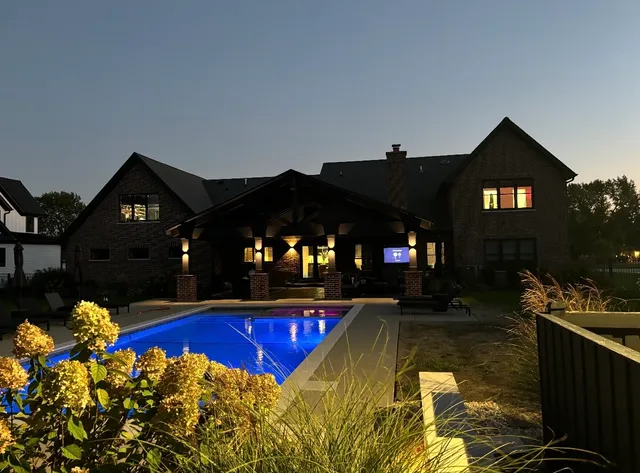 $3,100,000 | 740 67th Place, Willowbrook, IL 60527