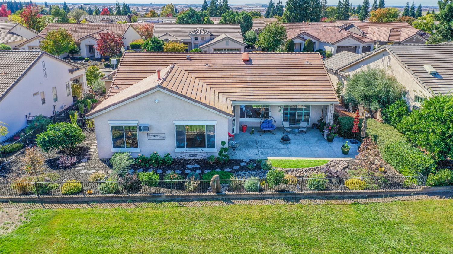 1146 Secret Lake Loop Lincoln, CA 95648 - Photo 4 of 61 Rear golf course side view of home