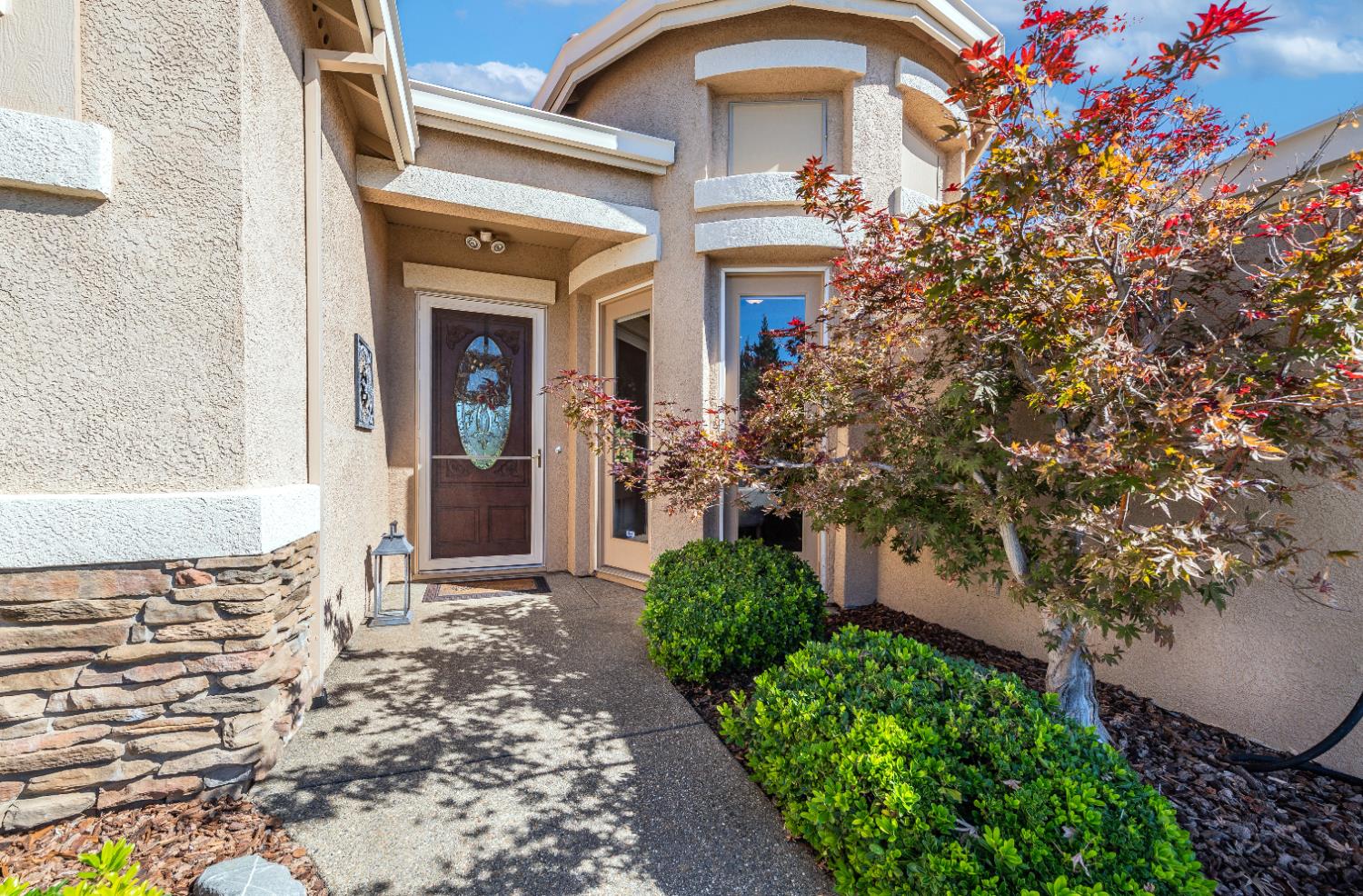 1146 Secret Lake Loop Lincoln, CA 95648 - Photo 48 of 61 a front view of a house