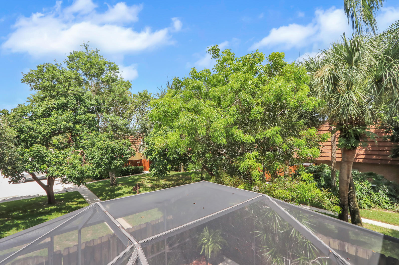 2425 24th Court Jupiter, FL 33477 - Photo 15 of 34 23_IMG_8898_mls