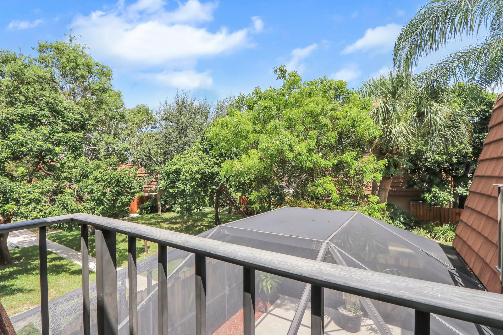 2425 24th Court Jupiter, FL 33477 - Photo 19 of 34 28_IMG_8933_mls
