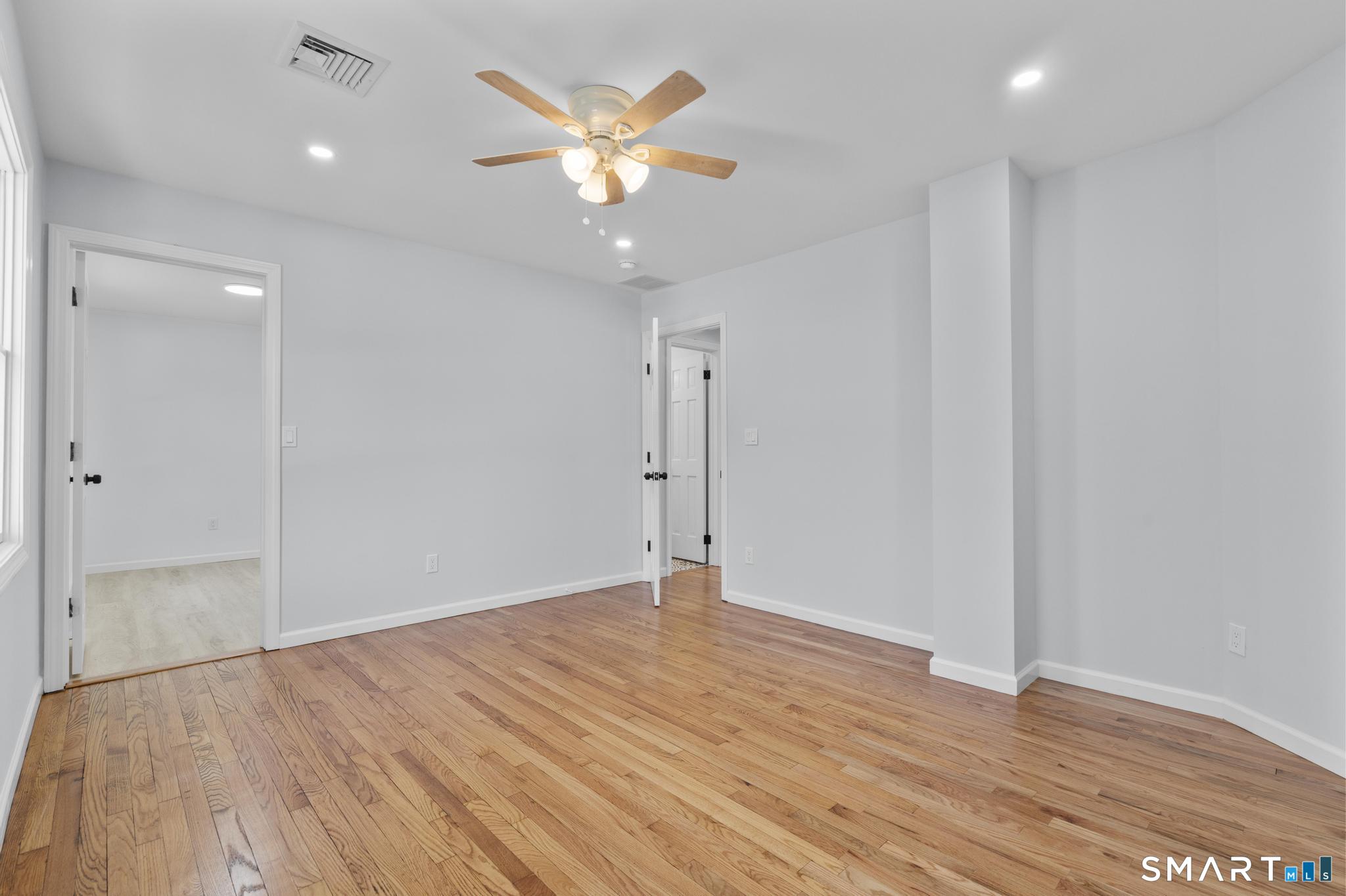 309 Twin Lakes Road North Branford, CT 06471 - Photo 13 of 33