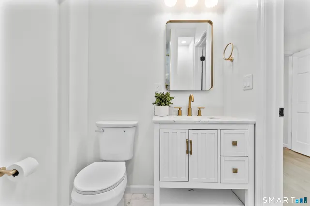 $599,000 | 309 Twin Lakes Road, North Branford, CT 06471