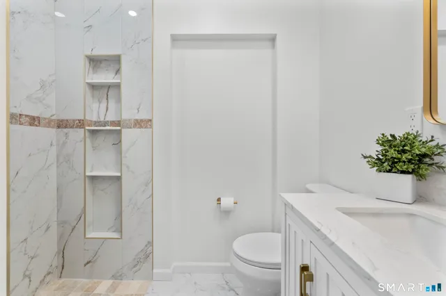 $599,000 | 309 Twin Lakes Road, North Branford, CT 06471