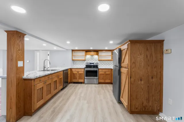 $599,000 | 309 Twin Lakes Road, North Branford, CT 06471