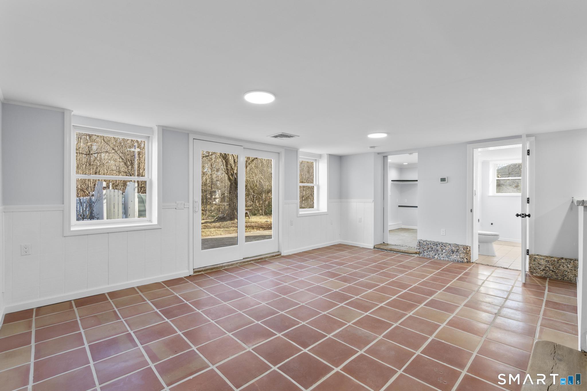 309 Twin Lakes Road North Branford, CT 06471 - Photo 24 of 33