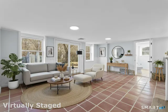 $599,000 | 309 Twin Lakes Road, North Branford, CT 06471