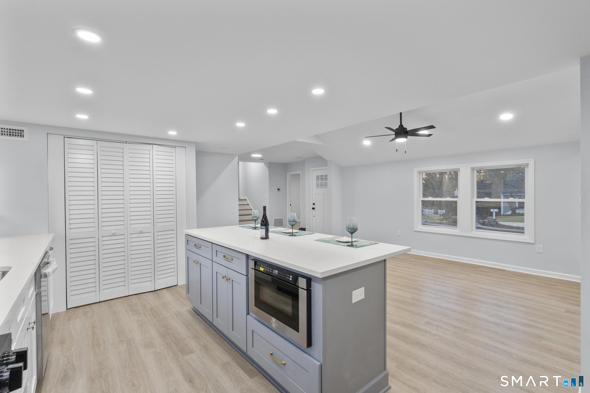 309 Twin Lakes Road North Branford, CT 06471 - Photo 4 of 33