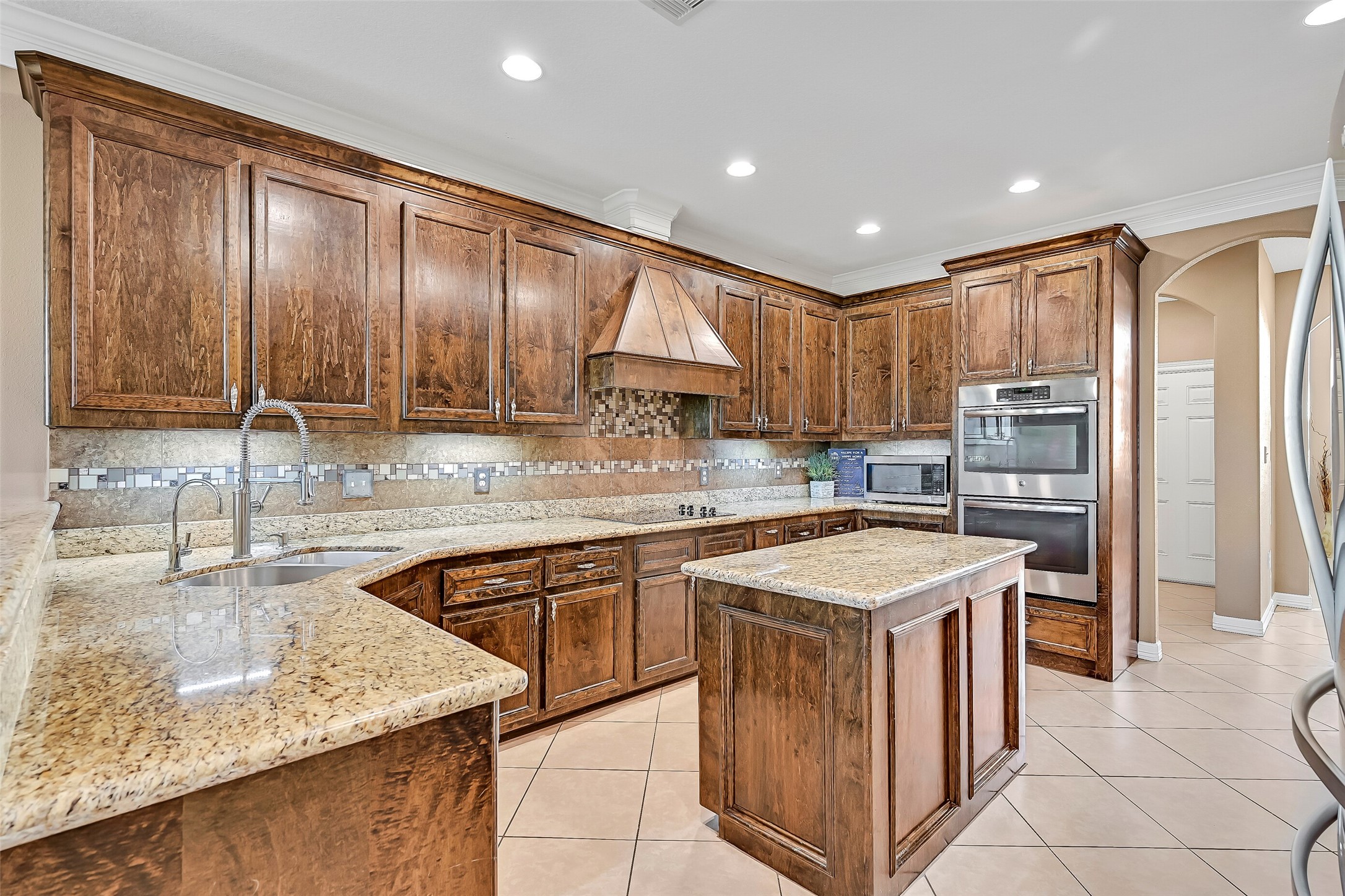 7611 Oak Alley Court Rosharon, TX 77583 - Photo 13 of 37