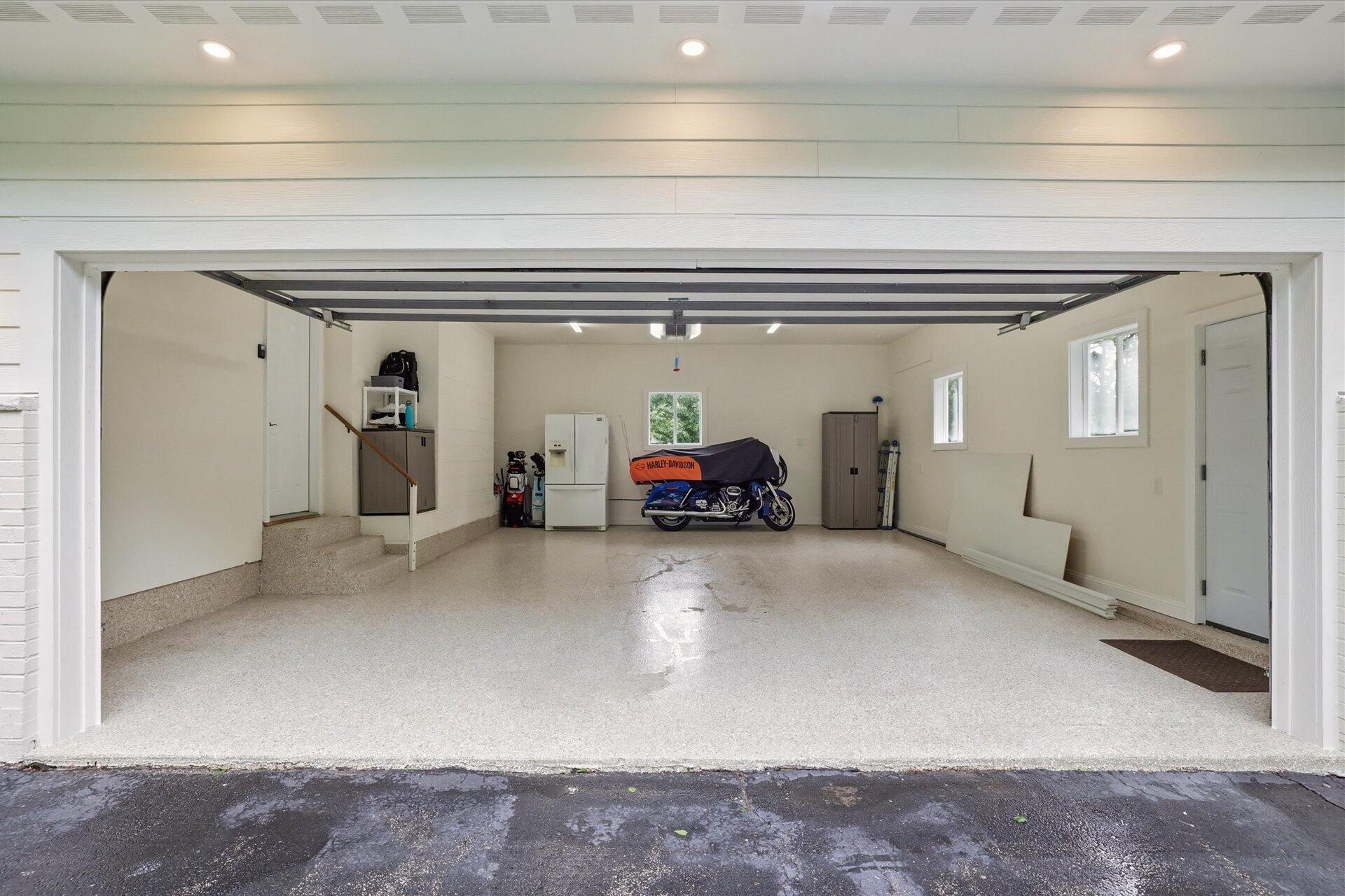 W7288 South Town Line Road Delavan, WI 53115 - Photo 35 of 57 epoxy floor garage