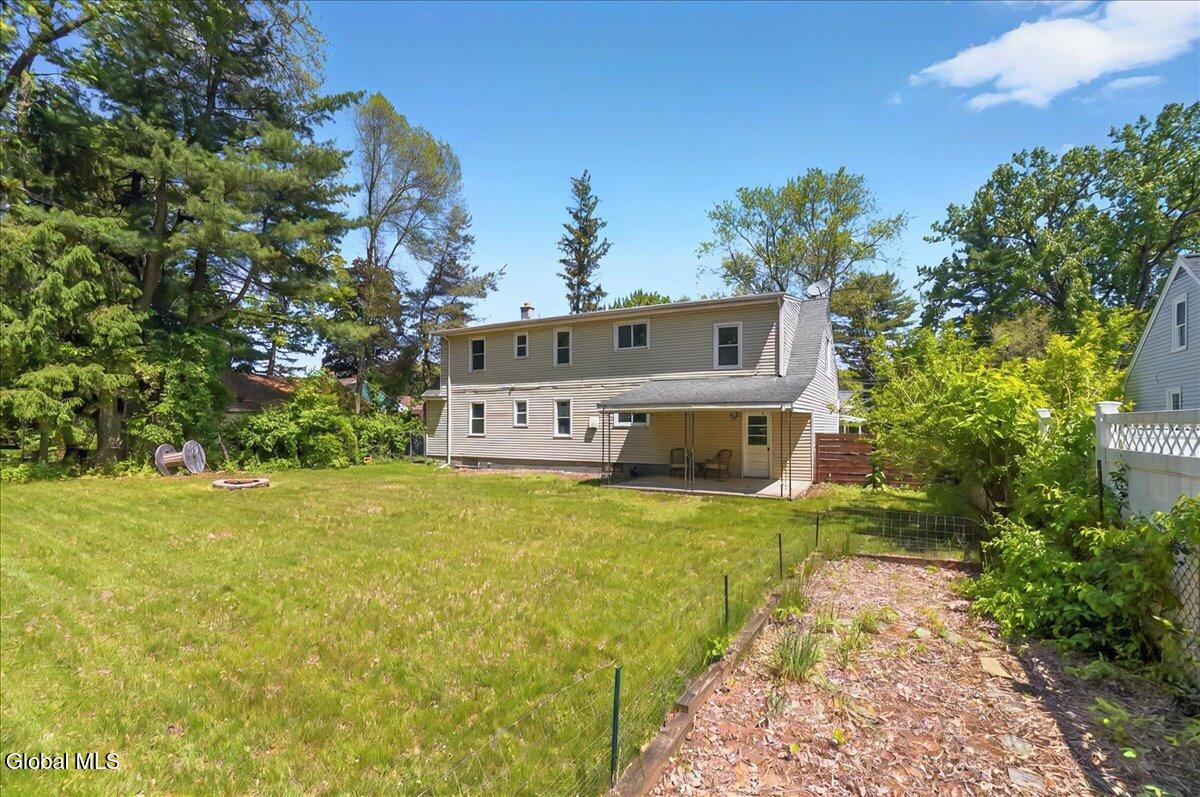 4 Willey Street, Unit 1 Guilderland, NY 12203 - Photo 17 of 20 46-4 Willey St-46