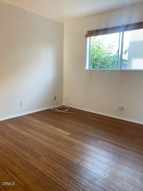 4157 Sunset Lane Oxnard, CA 93035 - Photo 17 of 30 Upstairs 2nd Bedroom