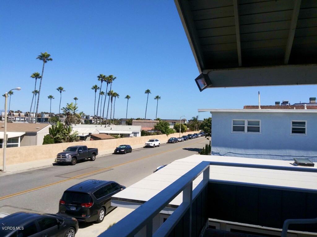 4157 Sunset Lane Oxnard, CA 93035 - Photo 3 of 30 Front Balcony