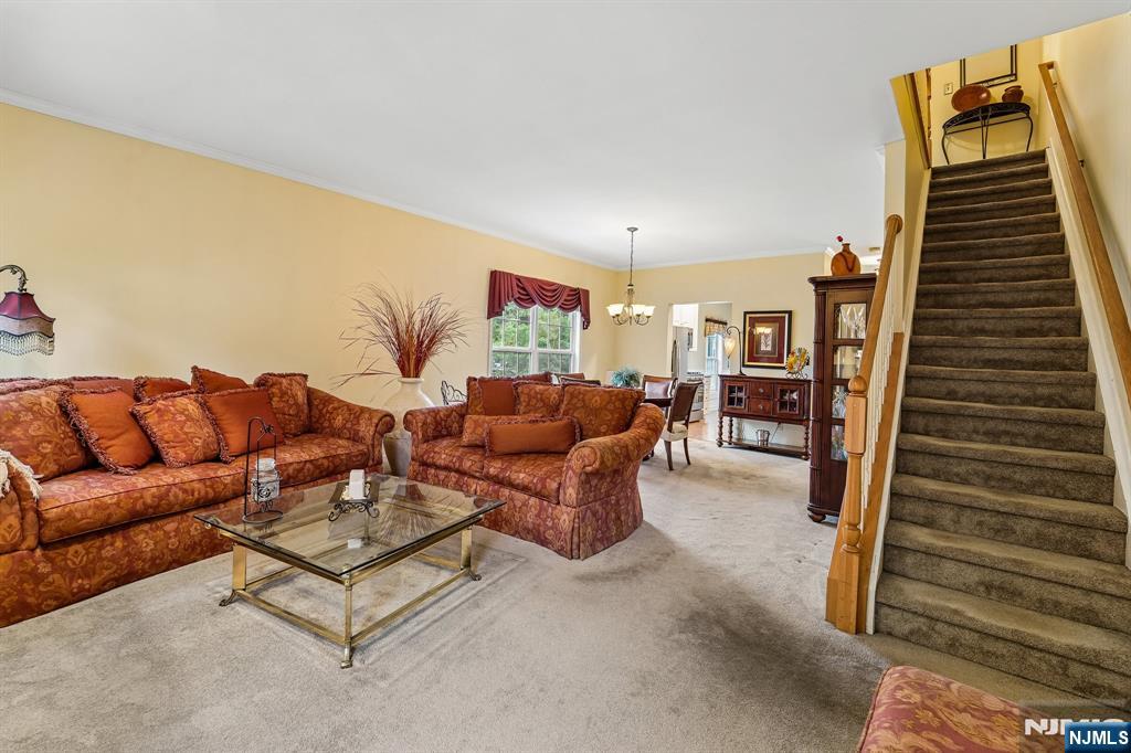 301 Cambridge Drive Butler, NJ 07405 - Photo 10 of 26
