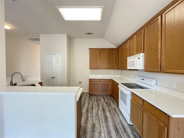 $2,195 | 1004 Southfork Drive, Little Elm, TX 75068