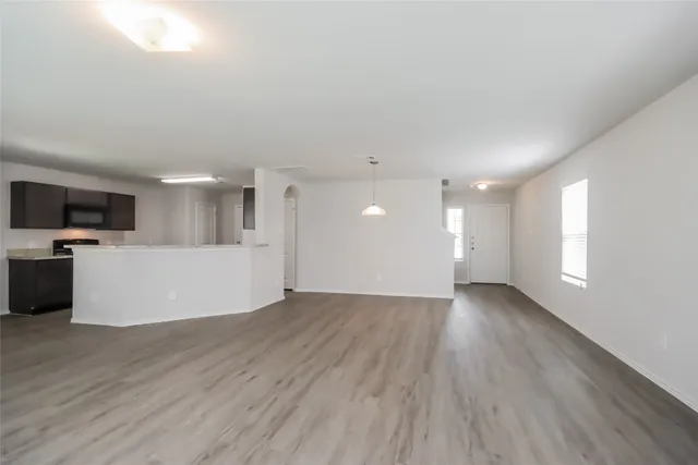 $1,950 | 4934 Sweet Chestnut Lane, Spring, TX 77373