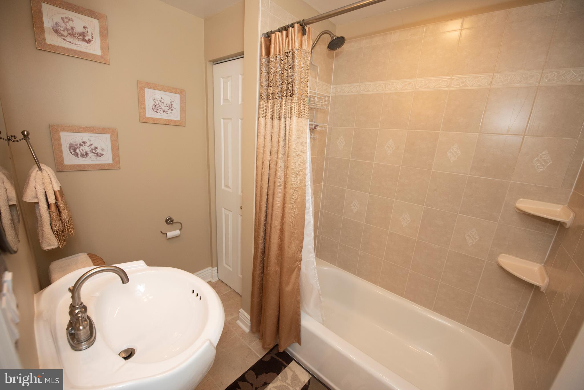 3508 Orbitan Road Baltimore, MD 21234 - Photo 45 of 84 Basement Full Bath