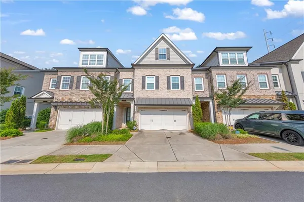 $3,500 | 3287 Artessa Lane Northeast, Roswell, GA 30075
