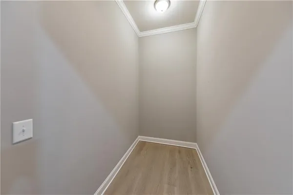 $3,500 | 3287 Artessa Lane Northeast, Roswell, GA 30075