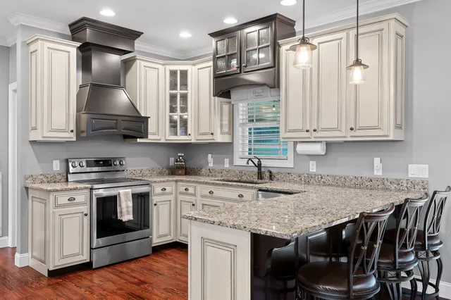 $435,000 | 220 Charlene Place, South Pittsburg, TN 37380