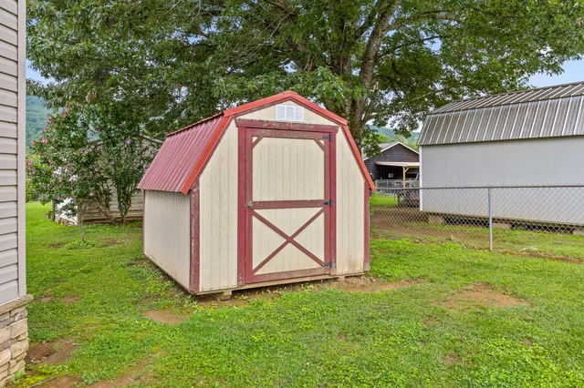 $435,000 | 220 Charlene Place, South Pittsburg, TN 37380