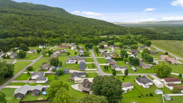 $435,000 | 220 Charlene Place, South Pittsburg, TN 37380