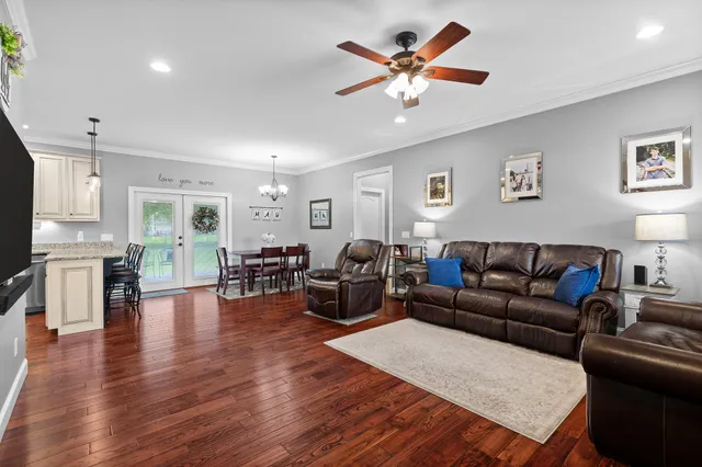 $435,000 | 220 Charlene Place, South Pittsburg, TN 37380