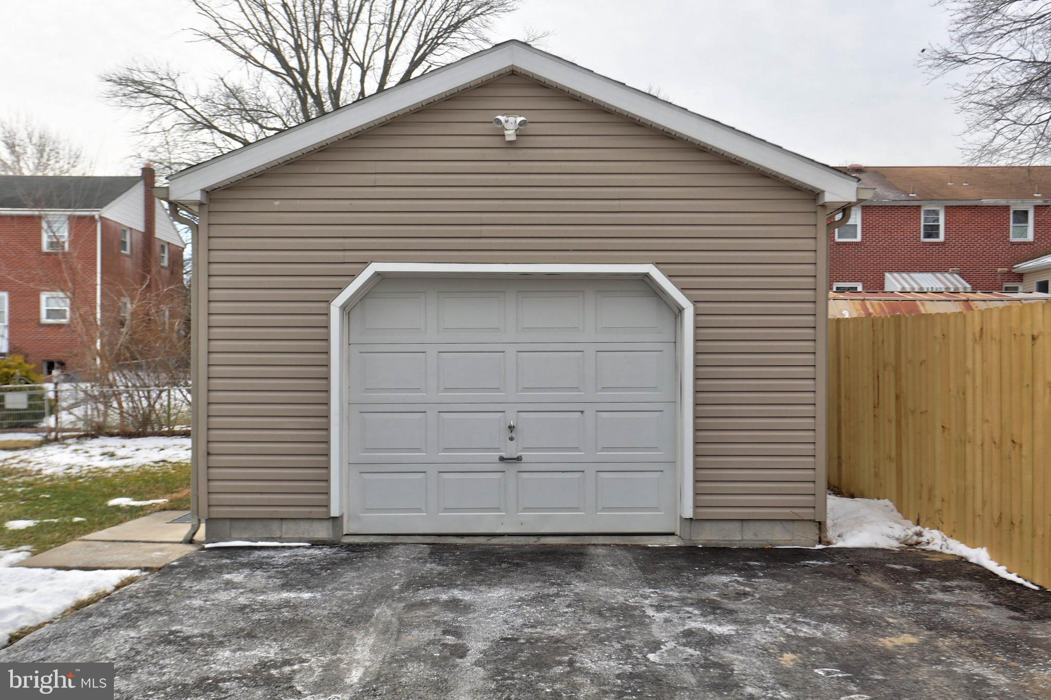 332 Charles Road Lancaster, PA 17603 - Photo 3 of 20 GARAGE