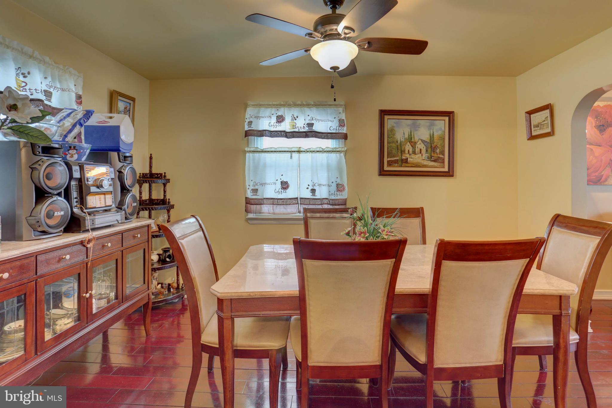 332 Charles Road Lancaster, PA 17603 - Photo 8 of 20 DINING ROOM