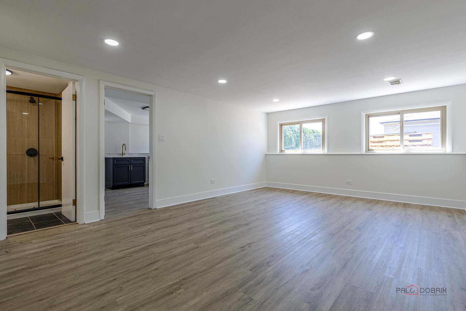 308 Wheeling Avenue Wheeling, IL 60090 - Photo 18 of 20