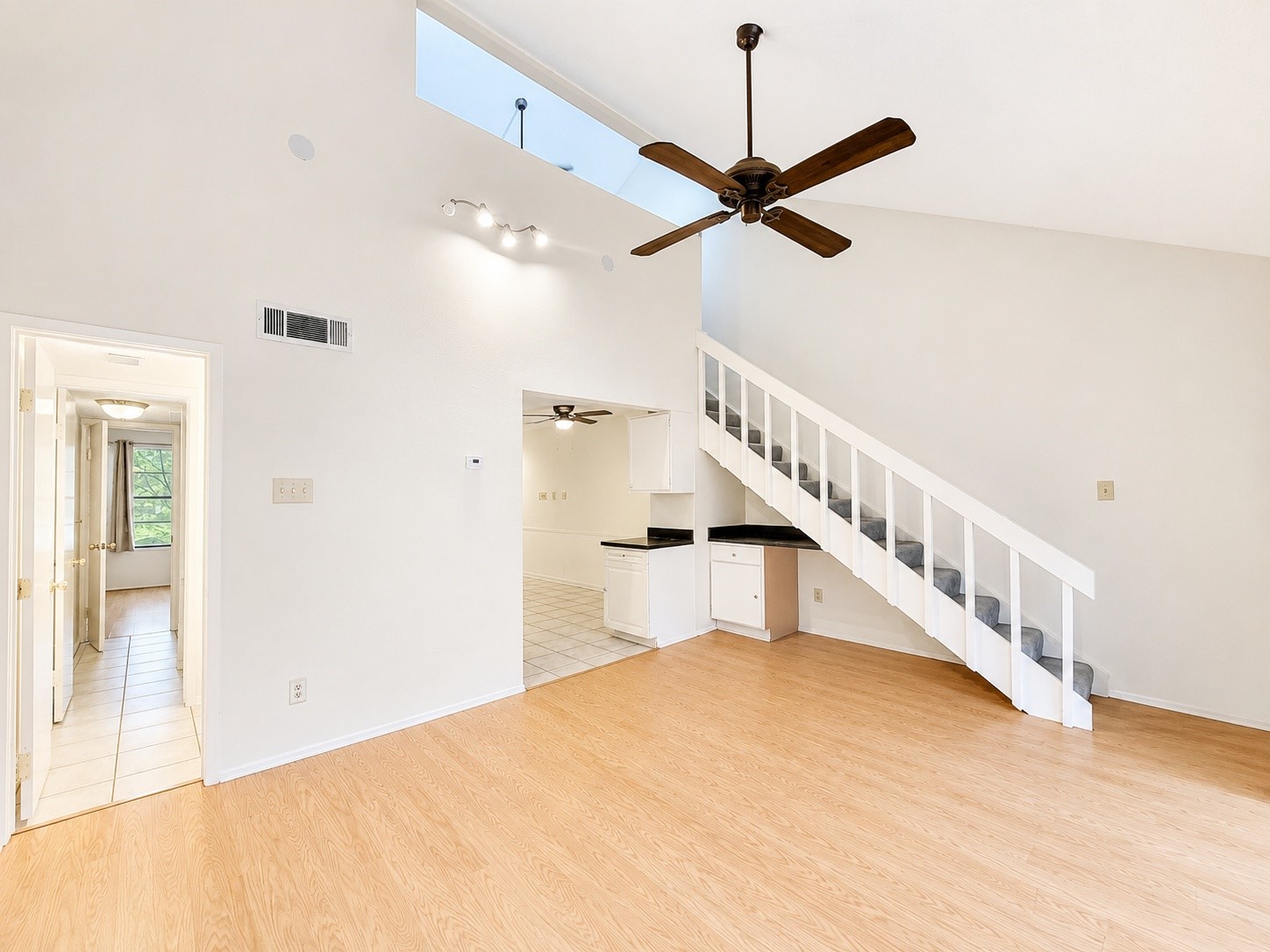 12900 Walden Road, Unit 812H Montgomery, TX 77356 - Photo 5 of 14