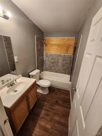 $135,000 | 750 Robinwood Drive, Florissant, MO 63033