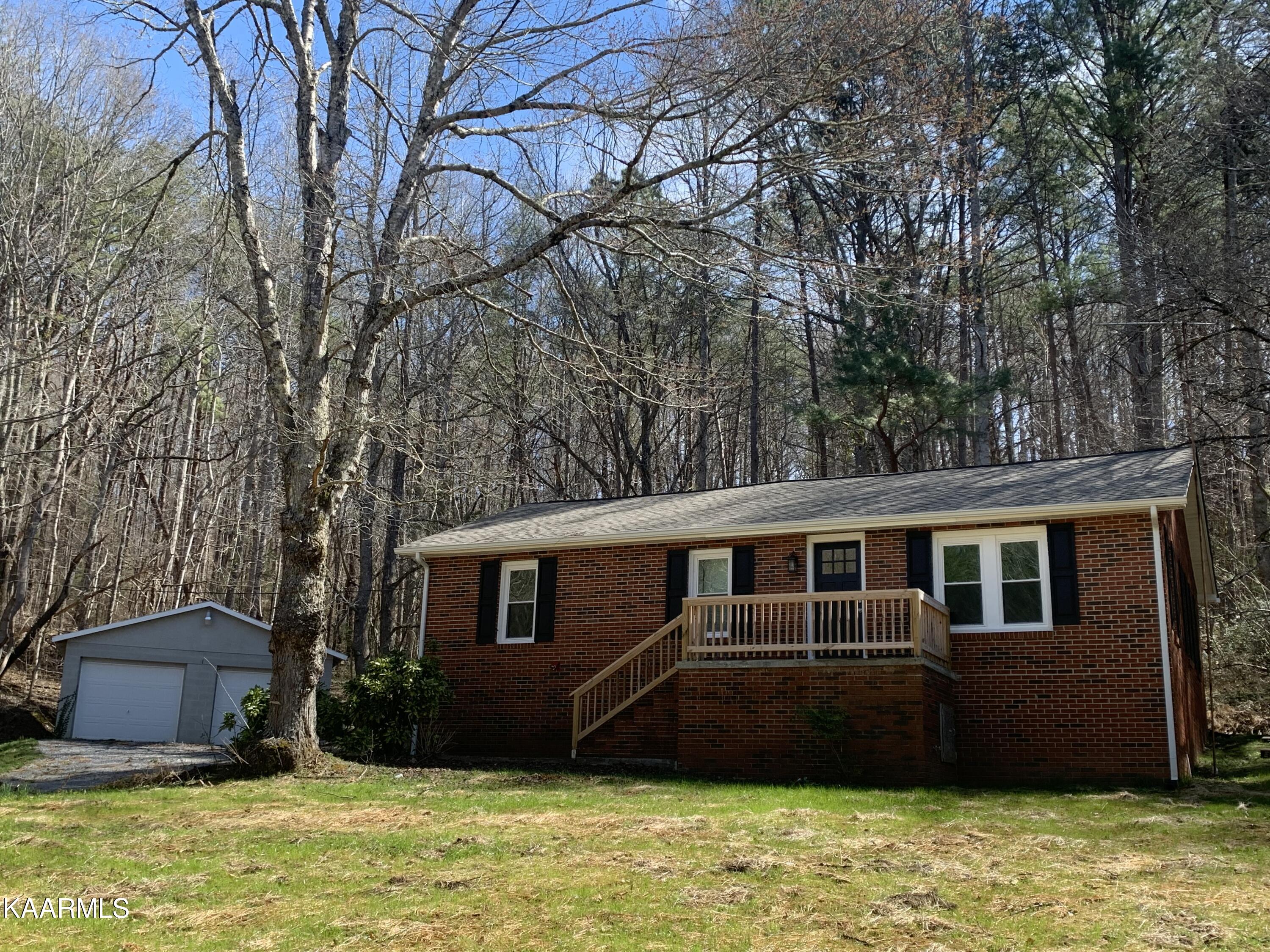 2236 McSpadden Road Maryville, TN 37803 - Photo 1 of 33 1